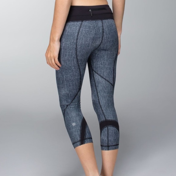 lululemon athletica Pants - Lululemon Run: Inspire Crop II Burlap Texture
